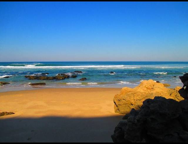 LAND FOR SALE IN DANA BAY